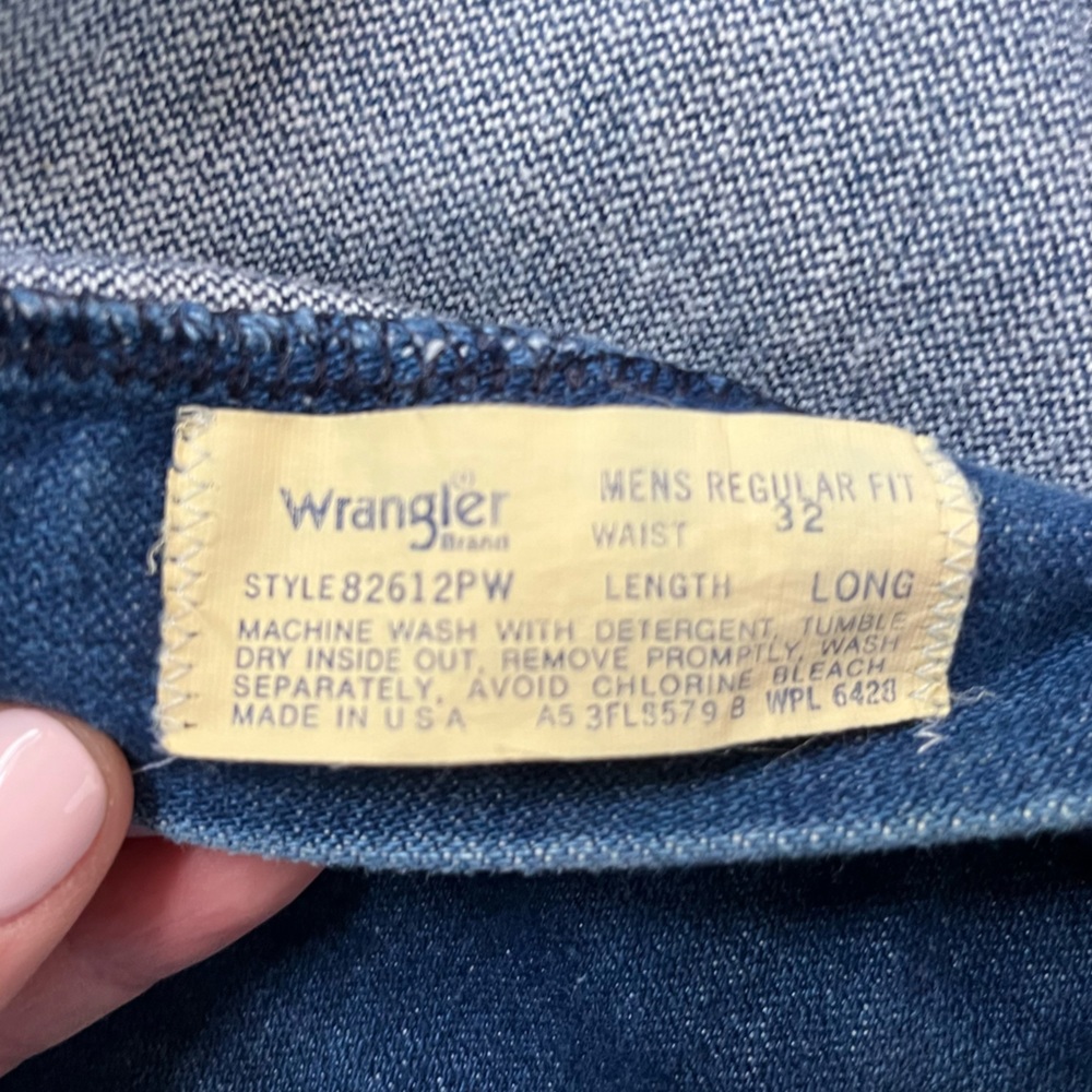 Vintage Wrangler Denim, Deadstock, Dark Wash Indigo, style 82612, 32 Long - Picture 5 of 9